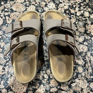 Girls size 1 Arizona Birkenstocks